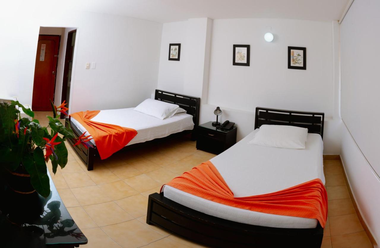 Hotel Edmar Santa Marta  Exteriör bild