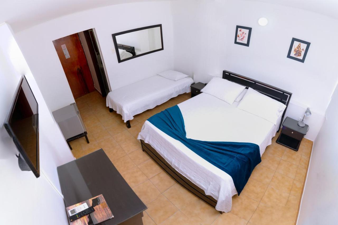 Hotel Edmar Santa Marta  Exteriör bild