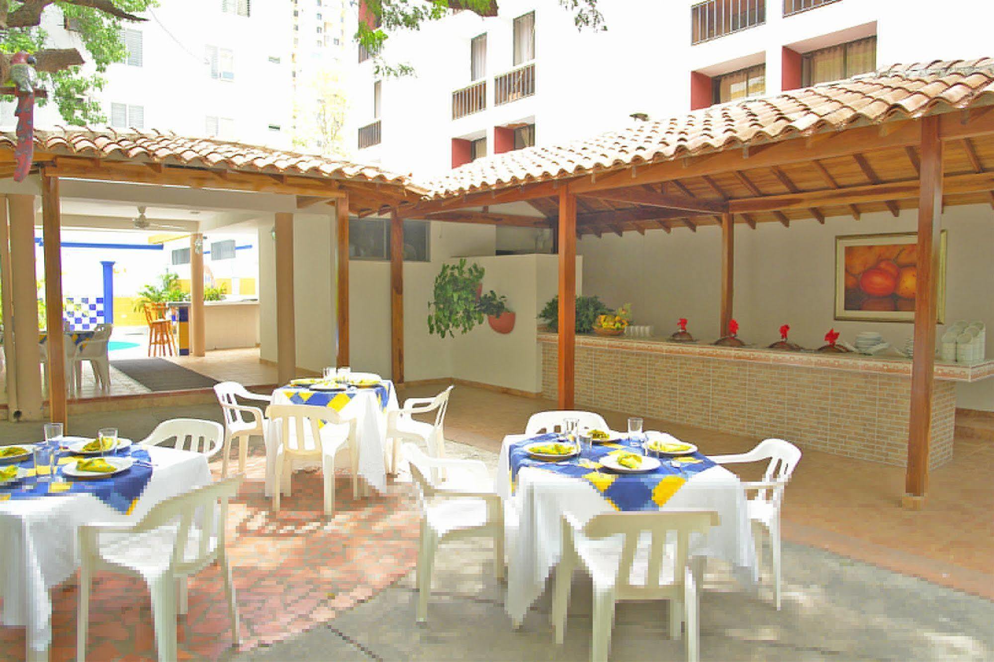 Hotel Edmar Santa Marta  Exteriör bild